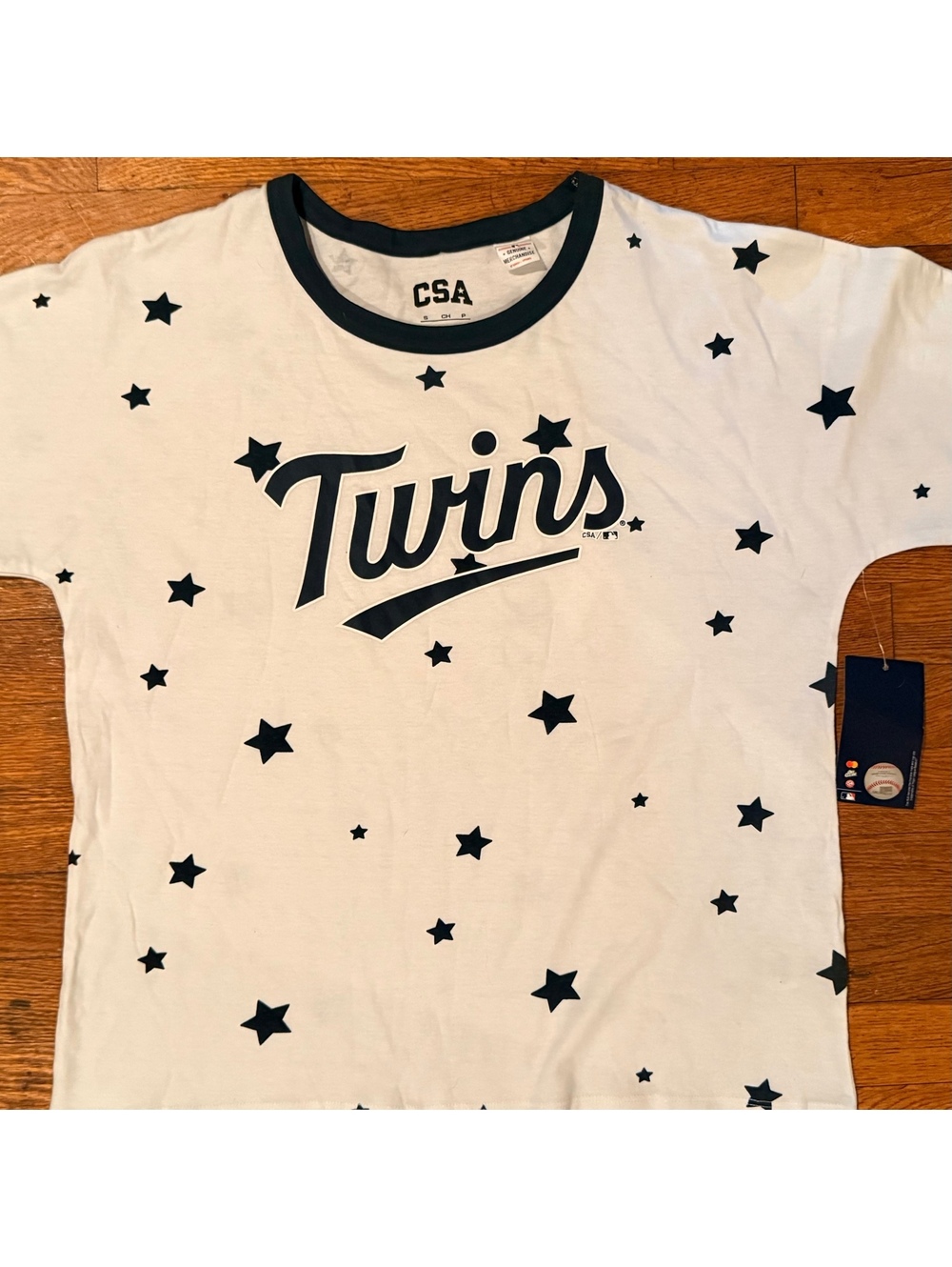 NWT Minnesota Twins MLB Women's White All Over Star Ringer T-Shirt